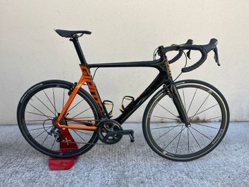 Giant Propel Advanced 1 2017 2017 Road & Gravel usato