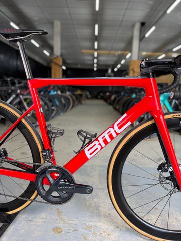 BMC Teammachine SLR01 THREE 2021 2021 Road & Gravel usato, Rosso — immagine 12 di 24