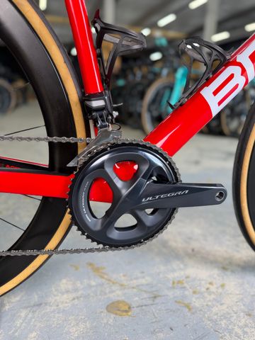 BMC Teammachine SLR01 THREE 2021 2021 Road & Gravel usato, Rosso — immagine 10 di 24