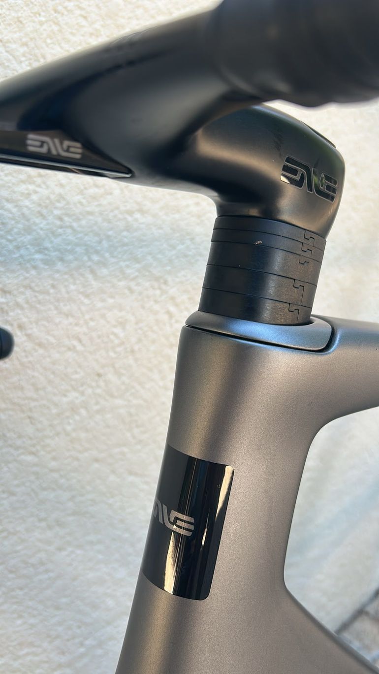 Enve Melee Frameset 2022 Road & Gravel de segunda mano, Gris claro — imagen 18 de 23