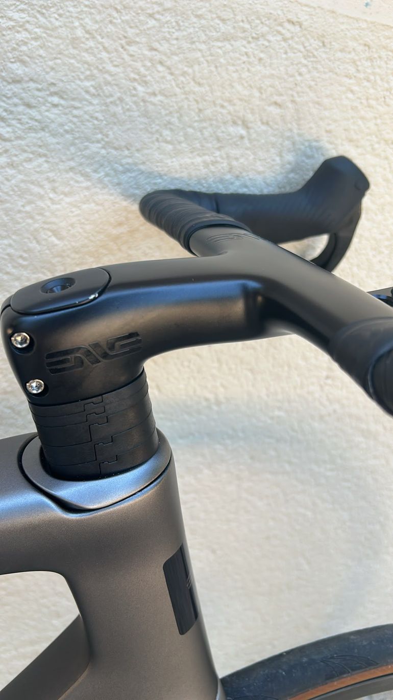 Enve Melee Frameset 2022 Road & Gravel de segunda mano, Gris claro — imagen 15 de 23