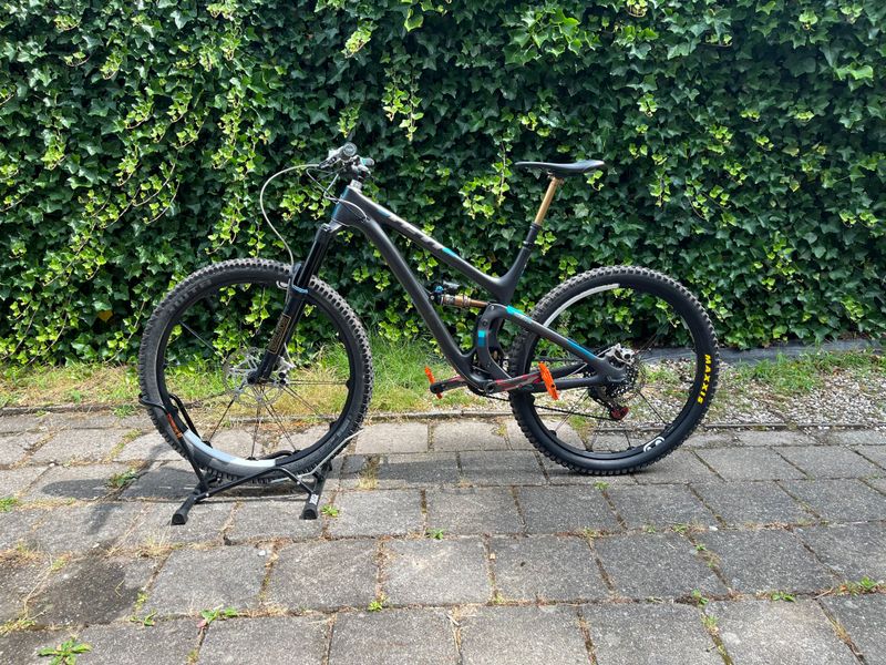 Used Yeti SB5.5 TURQ 2018 2018 MTB