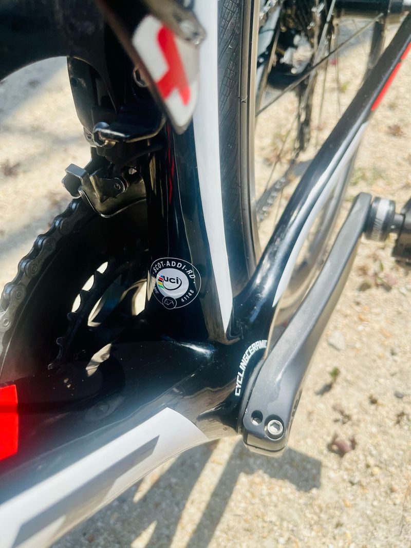 Used SCOTT ADDICT 2016 Road & Gravel, White — image 3 of 5