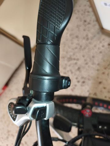 Used CMace Wheel Custom Other Campagnolo 2022 Mountainbike, Black — image 8 of 10
