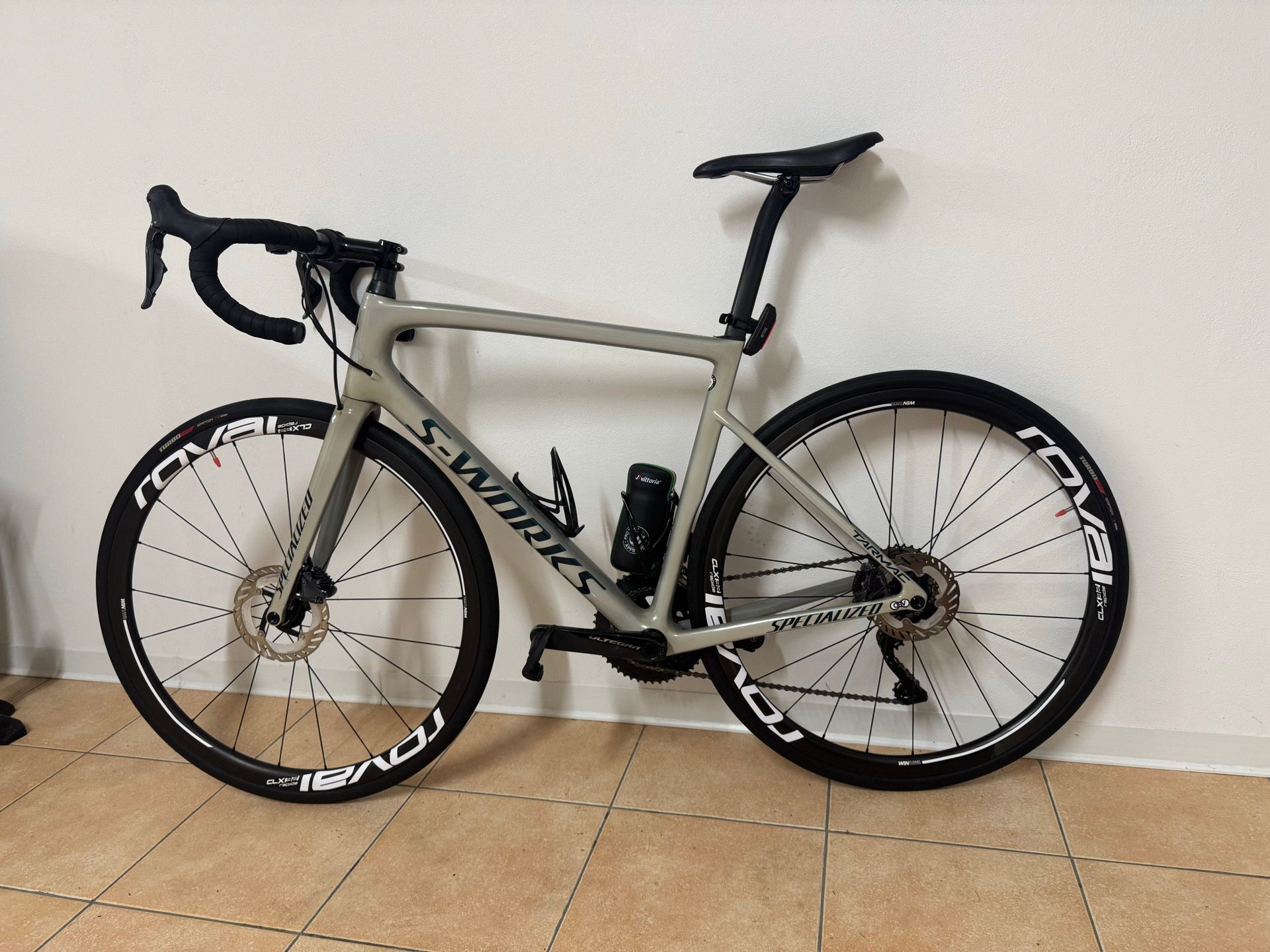 【最終値下】 S-WORKS TARMAC SL6 Disc Di2 Specialized S-Works Tarmac SL6 Disc - Dura Ace Di2 2022 | buycycle
