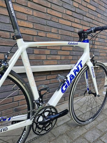 Used Giant Tcr Shimano 105 2012 Road & Gravel, White — image 3 of 12