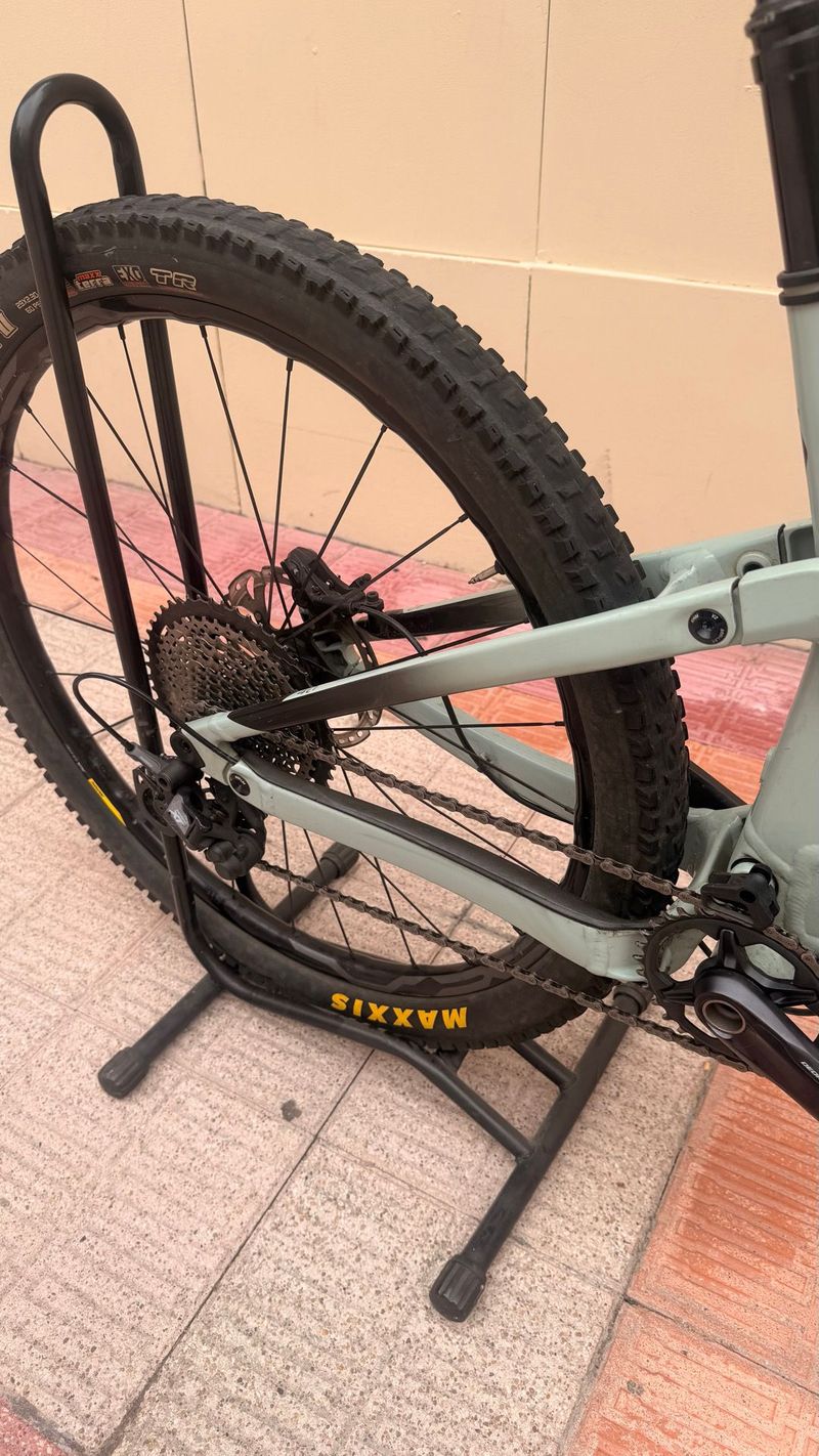 Scott Genius 940 2020 2020 Mountainbike d'occasion — image 10 sur 11
