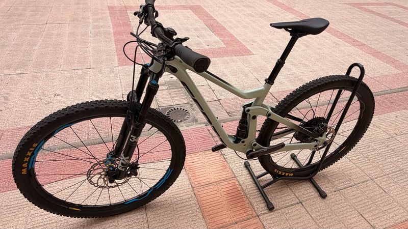 Scott Genius 940 2020 2020 Mountainbike d'occasion — image 2 sur 11