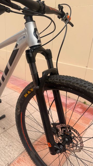 Used Scott Scale 965 2021 2021 Mountainbike, Light Gray, 29 — image 5 of 6
