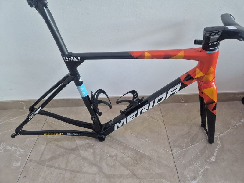 Używany Merida SCULTURA TEAM FRAME-KIT 2023 Frameset 2023 Road & Gravel