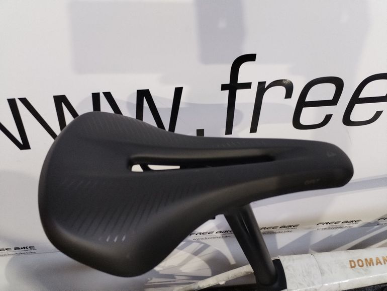 Trek Domane+ SLR 6 2025 2025 Road & Gravel usato, Bianco — immagine 10 di 11