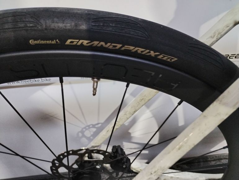 Trek Domane+ SLR 6 2025 2025 Road & Gravel usato, Bianco — immagine 11 di 11