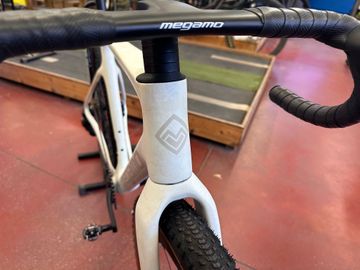 Tweedehands Megamo SILK 03 2026 2026 Road & Gravel — afbeelding 6 van 9