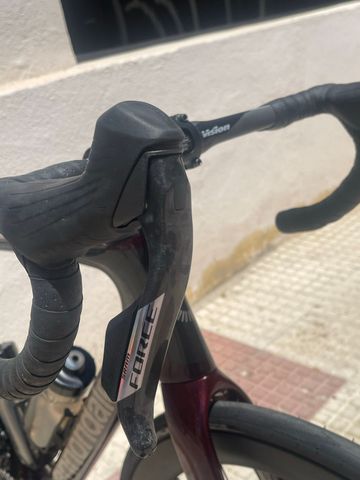 Used Cannondale SuperSix EVO SRAM Force eTap AXS 2026 Road & Gravel, Red — image 4 of 11