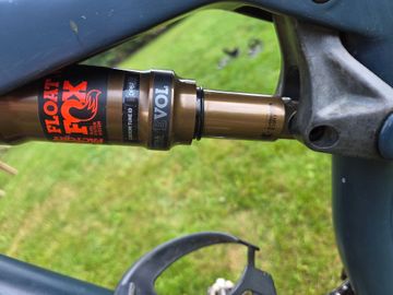 Orbea OIZ M-TEAM 2019 2019 Mountainbike usato, Rosso — immagine 9 di 13
