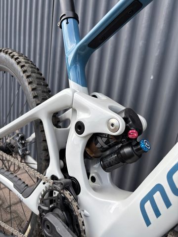 Tweedehands Mondraker NEAT RR 2024 2024 Mountainbike — afbeelding 2 van 13