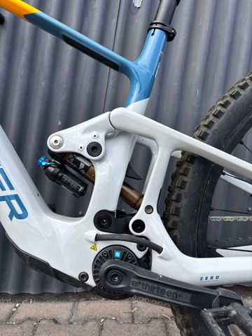 Tweedehands Mondraker NEAT RR 2024 2024 Mountainbike — afbeelding 12 van 13