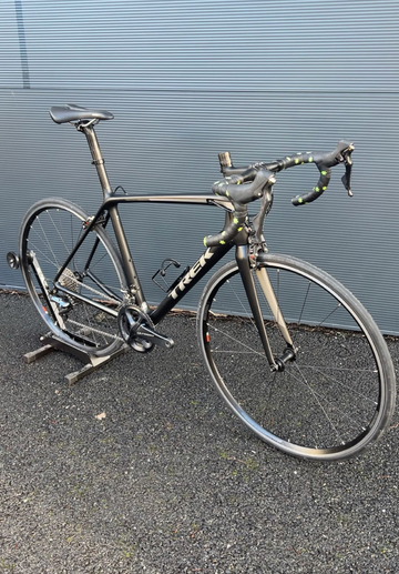 Used Trek Émonda SL 5 2016 2016 Road & Gravel, Black — image 1 of 4