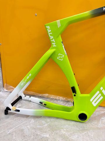 Used Elves Falath Evo + Frameset 2025 Road & Gravel, Green — image 3 of 7