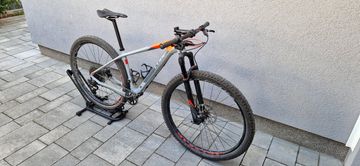 Used CUBE REACTION GTC Eagle 2017 2017 Mountainbike, Light Gray, 29, 27.5 — image 1 of 16