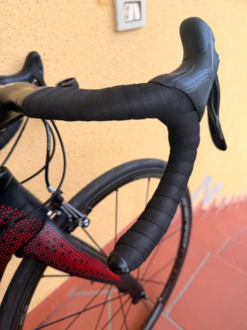 Gebrauchtes Pinarello F10 Custom Campagnolo Super Record 2018 Road & Gravel, Schwarz — Bild 11 von 15