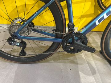 CUBE ATTAIN C:62, SLT 2026 2026 Road & Gravel usato, Blu — immagine 3 di 5