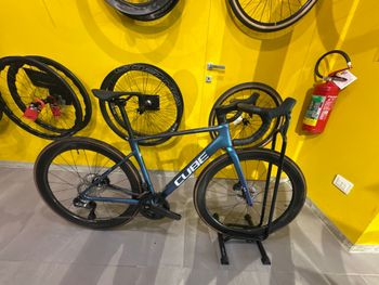 Used CUBE ATTAIN C:62, SLT 2026 2026 Road & Gravel