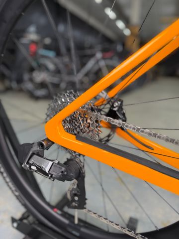 Gebrauchtes BMC Kaius 01 THREE 2023 2023 Road & Gravel, Orange — Bild 8 von 24