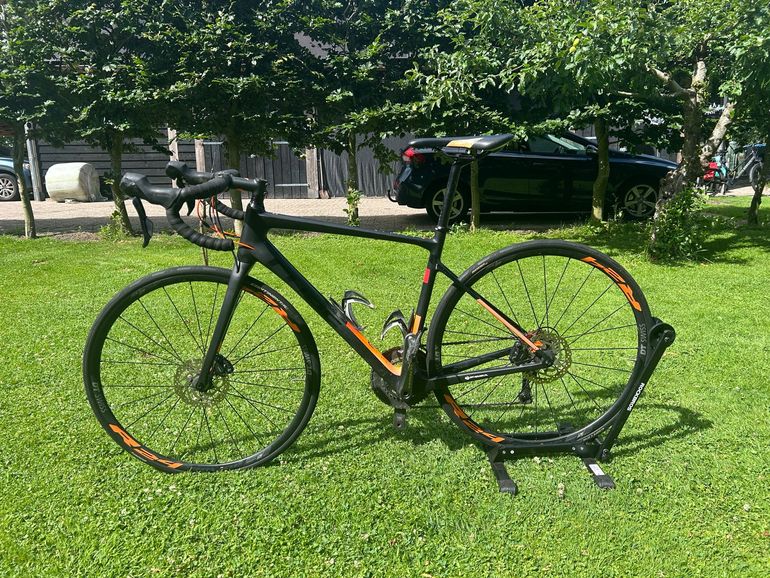Brugt CUBE ATTAIN GTC SL Disc 2017 2017 Road & Gravel — billede 2 af 8