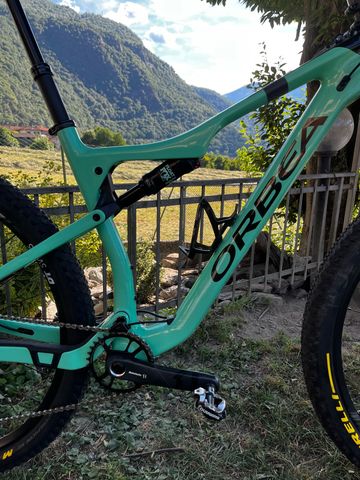 Orbea OIZ M10 2022 2022 Mountainbike usato, Verde — immagine 6 di 12