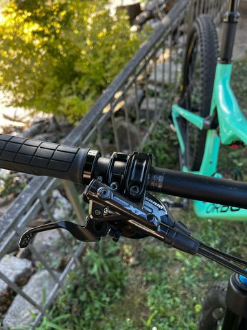 Orbea OIZ M10 2022 2022 Mountainbike usato, Verde — immagine 12 di 12