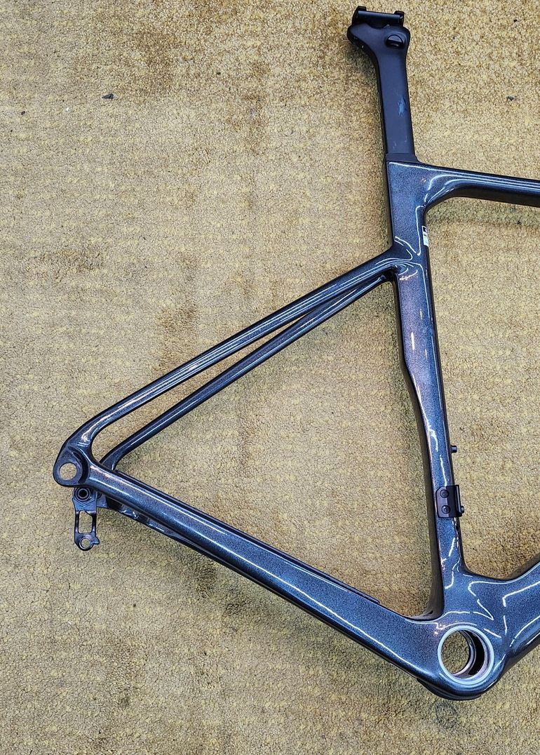 Used Cervélo Soloist Frameset 2024 Frameset 2024 Road & Gravel, Black — image 5 of 5