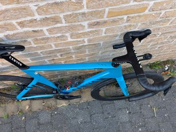 Gebrauchtes Canyon Aeroad CFR Disc MvdP 2022 2022 Road & Gravel, Blau — Bild 7 von 9