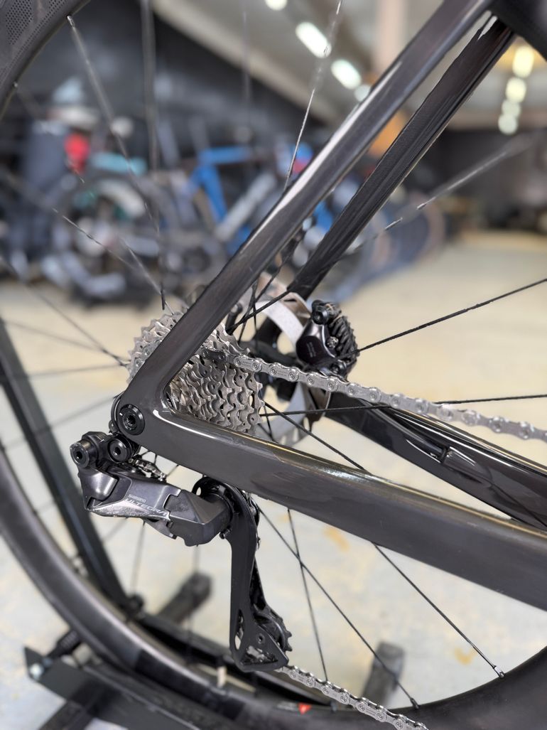 Brugt Scott Addict RC 15 2022 2022 Road & Gravel — billede 10 af 24
