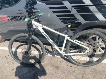 Gebrauchtes Lapierre Edge Shimano Deore 2022 Mountainbike, Weiß — Bild 3 von 5