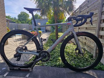 Used BMC Roadmachine 01 THREE 2020 2020 Road & Gravel, Green — image 5 of 5