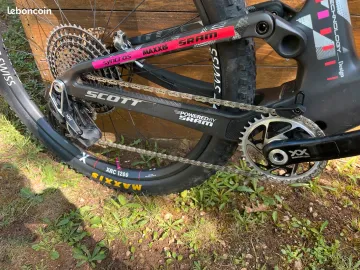 Scott Spark Rc 2025 2025 Mountainbike d'occasion — image 5 sur 7