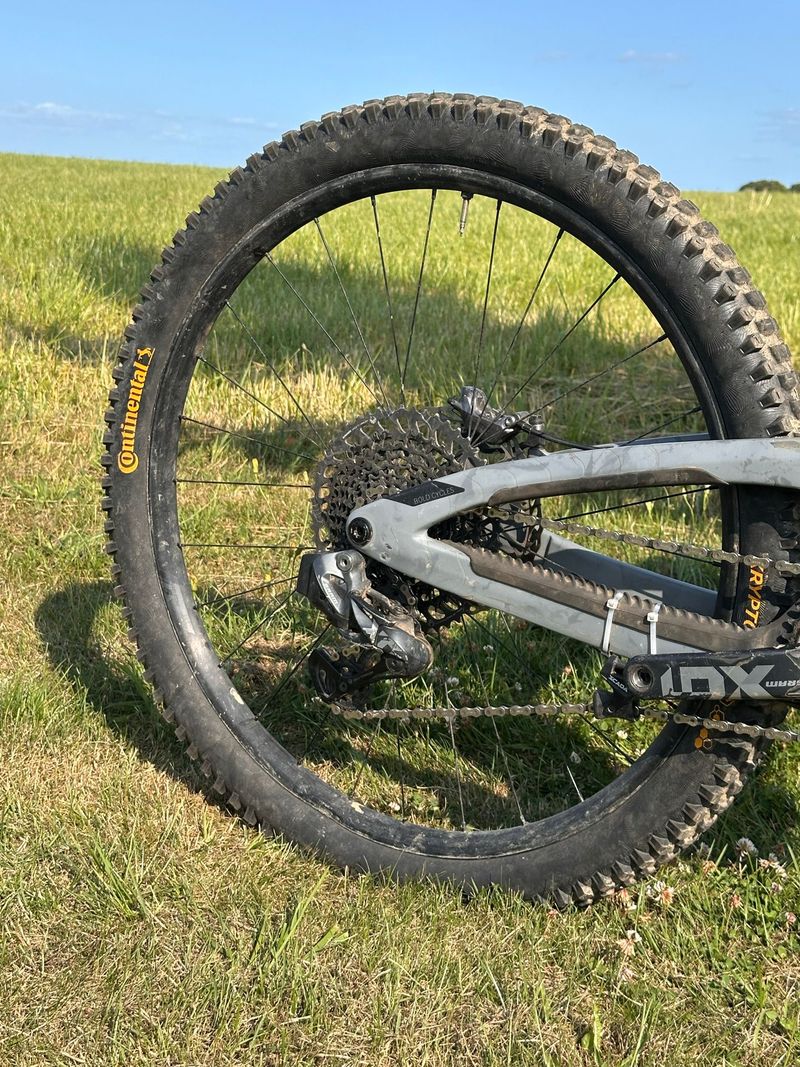 Použité Bold Unplugged Ultimate 2023 2023 Mountainbike — obrázek 3 z 7