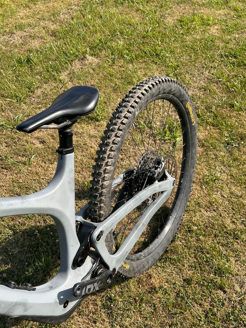 Použité Bold Unplugged Ultimate 2023 2023 Mountainbike — obrázek 5 z 7