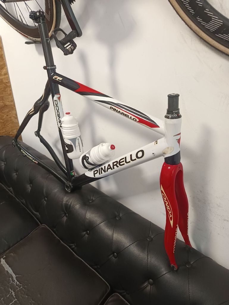 Używany Pinarello Dogma Frameset 2006 Road & Gravel — zdjęcie 4 z 20
