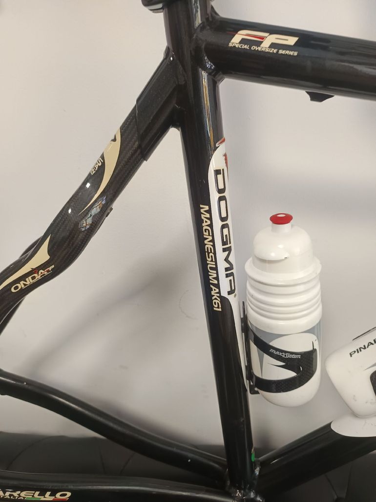 Używany Pinarello Dogma Frameset 2006 Road & Gravel — zdjęcie 3 z 20