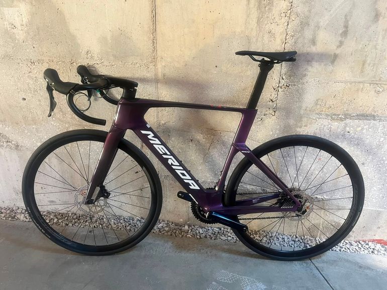 Merida Reacto FCC Edition Purple 2027 Road & Gravel d'occasion — image 1 sur 7