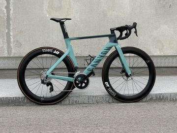 Brugt Canyon Aeroad CF SLX 7 eTap 2024 2024 Road & Gravel — billede 22 af 22