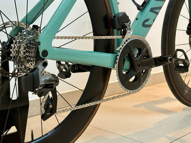 Brugt Canyon Aeroad CF SLX 7 eTap 2024 2024 Road & Gravel — billede 20 af 22