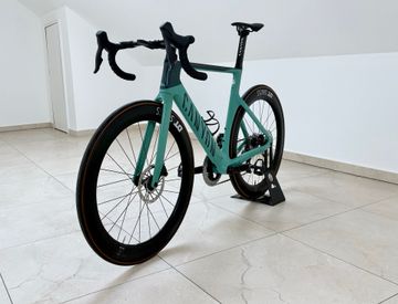 Brugt Canyon Aeroad CF SLX 7 eTap 2024 2024 Road & Gravel — billede 10 af 22