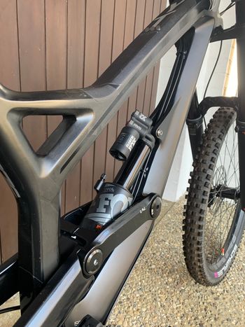 Brugt YT Industries Tues CF Pro 2017 2017 Mountainbike — billede 4 af 5