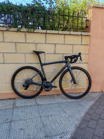Gebrauchtes Specialized Tarmac SRAM Red eTap AXS 2024 Road & Gravel