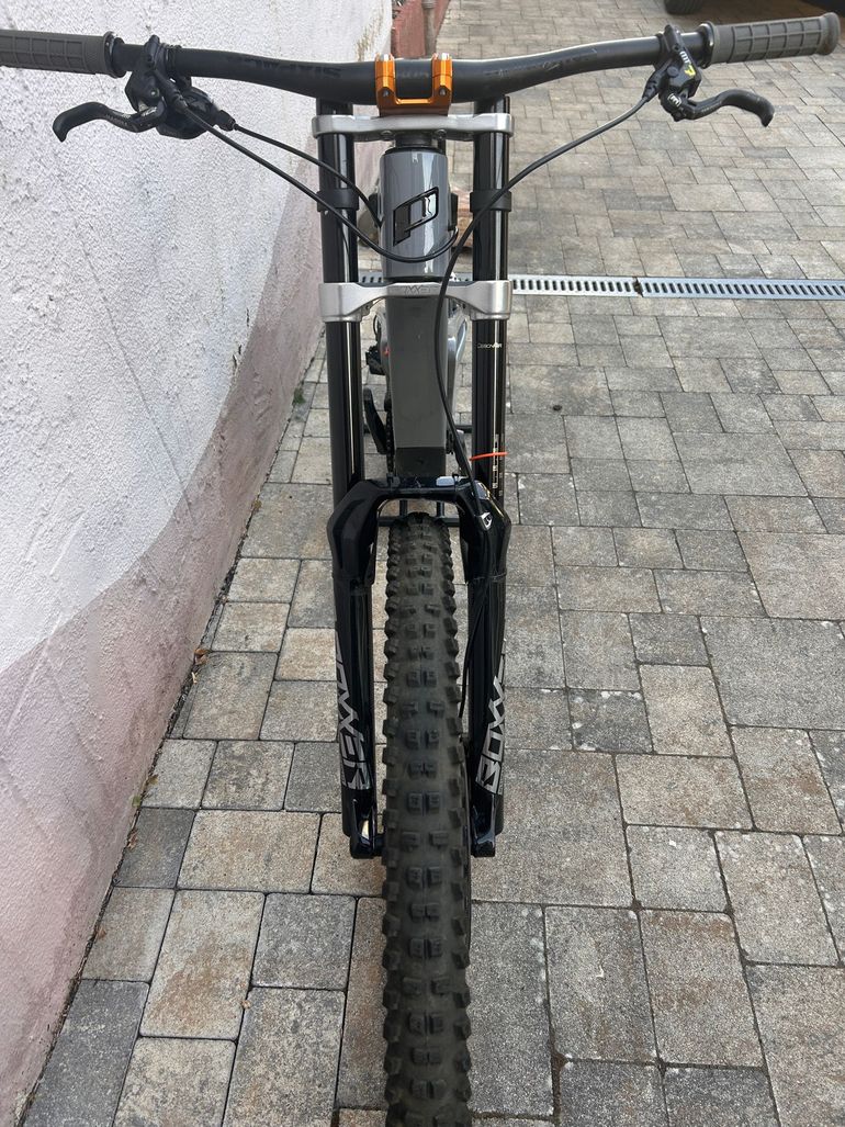 Brugt Propain Rage CF Mix Performance 2022 2022 Mountainbike — billede 12 af 12