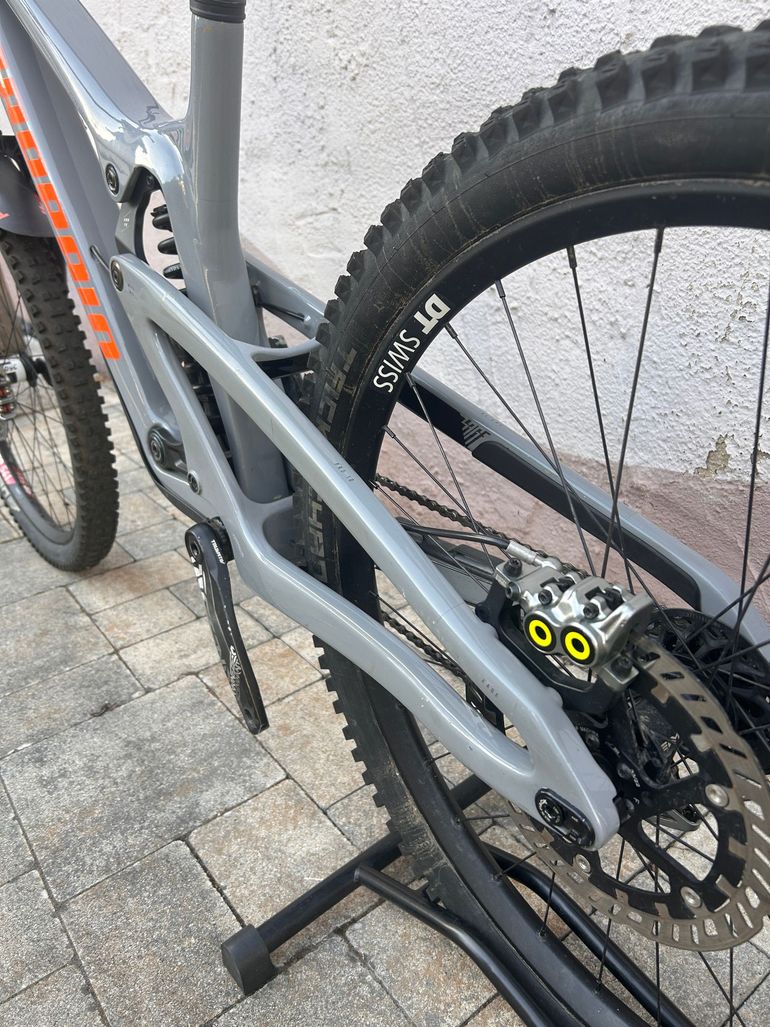 Brugt Propain Rage CF Mix Performance 2022 2022 Mountainbike — billede 9 af 12