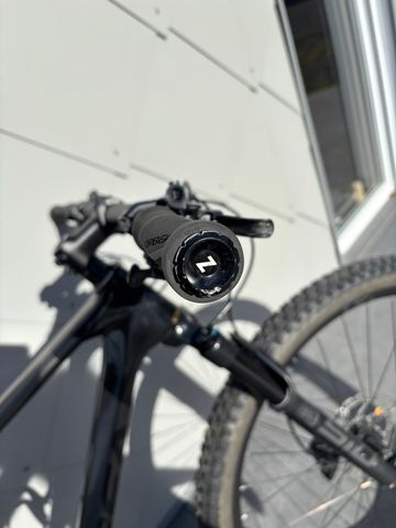 Gebrauchtes Orbea ALMA M20 2022 2022 Mountainbike, Schwarz, 29 — Bild 6 von 12